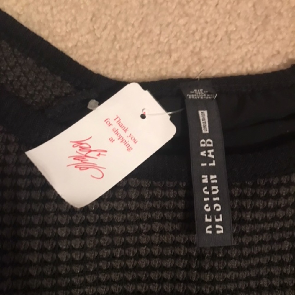 Design Lab sweater - Picture 2 of 3